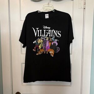 Disney Black Villains Graphic Tee with Multicolor Character Art Size L